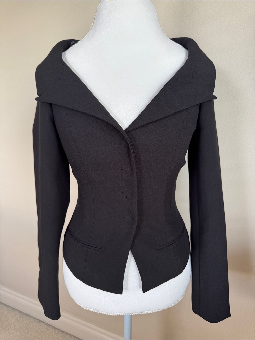 Zara Black Sculpted-Collar Fitted Blazer